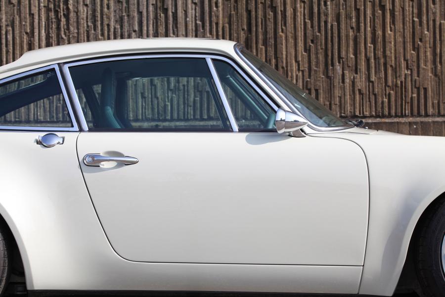 Детали экстерьера Porsche 911 Retro Evergreen by Kaege (993) 2016 года  (фото 29 из 44)